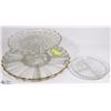 Image 1 : LOT OF 3 GLASS TRAYS