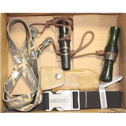 BOX W/2 DUCK CALLS ON MAX-4 GAME CALL