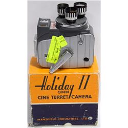 1960'S 8MM MOVIE CAMERA WITH BOX