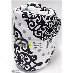 MAINSTAY TWIN SIZE COMFORTER