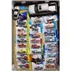 Image 1 : LOT OF 25 NIB COLLECTIBLE HOT WHEEL VEHICLES