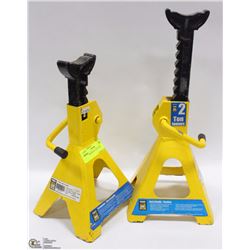 SET OF POWERFIST 2 TON JACK STANDS