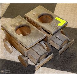 LOT OF 2 HAND CRAFTED CAR FLOWER PLANTER