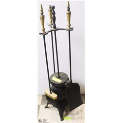 VINTAGE CAST IRON STOVE FIRE PLACE SET