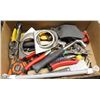 Image 1 : FLAT OF ASSORTED HAND TOOLS