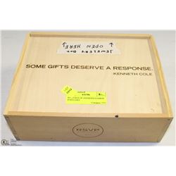 WOOD BOX OF ASSORTED FASHION JEWELRY