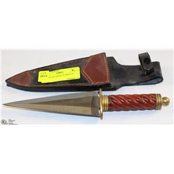 DECORATIVE KNIFE IN SHEATH