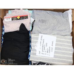 FLAT OF SMALL LADIES CLOTHES INCL 2 LONG SLEEVES,