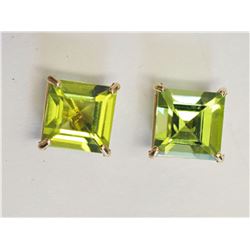 #26-14KT YELLOW GOLD PERIDOT (2.88CT) SQUARE