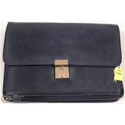 NEW LOCKING PURSE WITH KEY