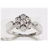 Image 1 : #2-STERLING SILVER 7 DIAMOND RING