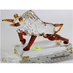 CRYSTAL TWO TONED BULL 5" X 8"