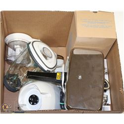 BOX OF SMALL KITCHEN APPLIANCES