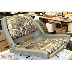 FOLDING MOLDED PADDED BOAT SEAT