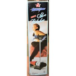 THREE STARS SHOE POLISHER NEW IN THE BOX