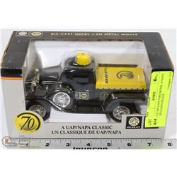 1:25 DIE CAST FORD MODEL A NAPA EXCLUSIVE PICKUP