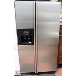 KITCHENAID SUPERBA  STAINLESS STEEL REFRIGERATOR