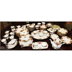 LARGE ENGLISH OLD COUNTRY ROSES ROYAL ALBERT