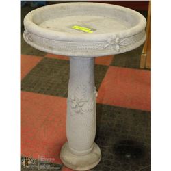 CONCRETE 2 PIECE ACORN BIRDBATHS 16"X23"