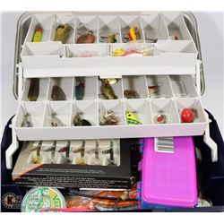 BLUE & BEIGE WOODSTREAM FISHING TACKLE BOX &