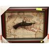 Image 1 : RETRO VINTAGE STYLE REVOLVER ENCASED ART