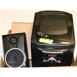 RCA 5CD STEREO W/ 2 SPEAKERS
