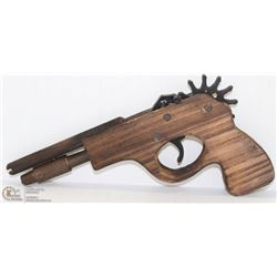 NEW WOOD ELASTIC SHOOTING GUN
