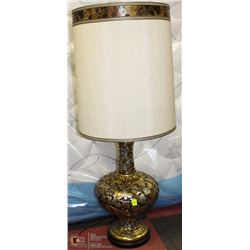 LARGE ESTATE FLORAL LAMP