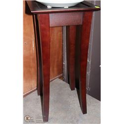 CHERRYWOOD PLANT STAND