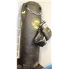 Image 1 : EVERLAST PROFESSIONAL PUNCHING BAG AND GLOVES