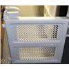 Image 1 : SAFETY FIRST INFANT CHILD BABY/PET GATE STAIRS