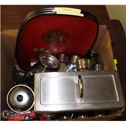 ESTATE BOX WITH SPICE RACK AND KITCHEN ITEMS