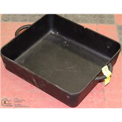LARGE CAST IRON PAN