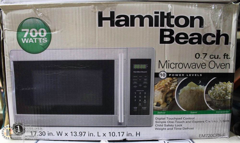 HAMILTON BEACH MICROWAVE 700 WATTS