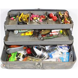 ANTIQUE TACKLE BOX FULL OF TACKLE COMES WITH DIAWA