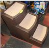 Image 1 : PETGEAR BEDSIDE STAIRS FOR PETS