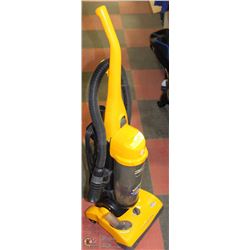 DIRT DEVIL 12 AMP EASY USE CANNISTER VACUUM