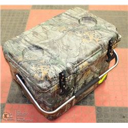MAGELLAN OUTDOORS REALTREE XTRA ICE BOX AND