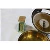Image 3 : TWO PORTABLE SALTER SCALES