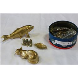 LOT OF VINTAGE HARDWARE AND BRASSWARES AND LARGE METAL SPOON
