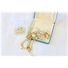 Image 2 : LOT OF PEARL NECKLACES