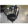 Image 2 : FLOUR BLACK PLASTIC BENTWOOD LOOK CHAIRS AND ROUND BLACK GLASS DINING TABLE