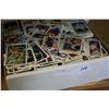 Image 2 : BOX OF BASEBALL CARDS