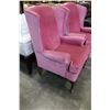 Image 2 : WINGBACK CHAIR