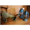 Image 1 : METAL GARDEN CAT AND TWO LANTERNS