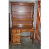 Image 1 : OAK SINGLE PEDESTLE DESK WITH HUTCH TOP