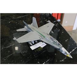 F-18 HORNET SCALE 1:48 PLANE