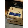 Image 1 : BOX OF VINTAGE RADIOS AND HEADPHONES