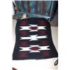 Image 1 : Mini Navajo Rug