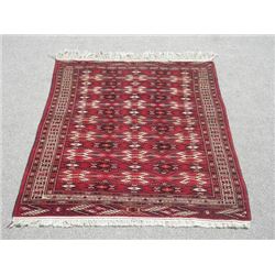 Lovely Hand Woven 4.5 X 6.4 feet Turkmen Rug